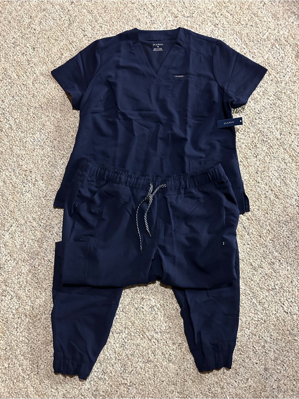 New Jaanuu Women's Navy V-Neck Scrubs Set - Size 1X NWT